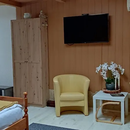 Bpr P3 With A/c Apartman
