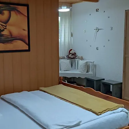 Bpr P3 With A/c بودابست